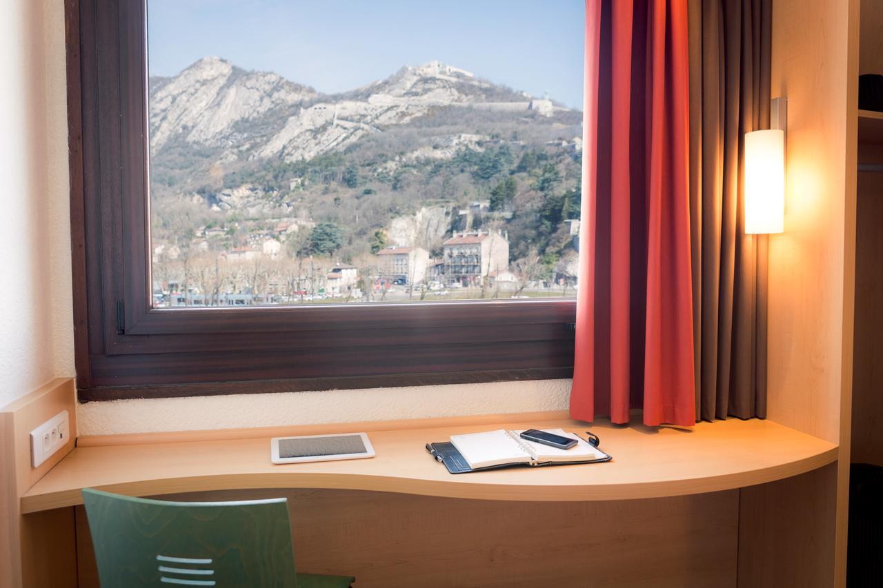 Ibis Grenoble Gare Hotel Екстериор снимка